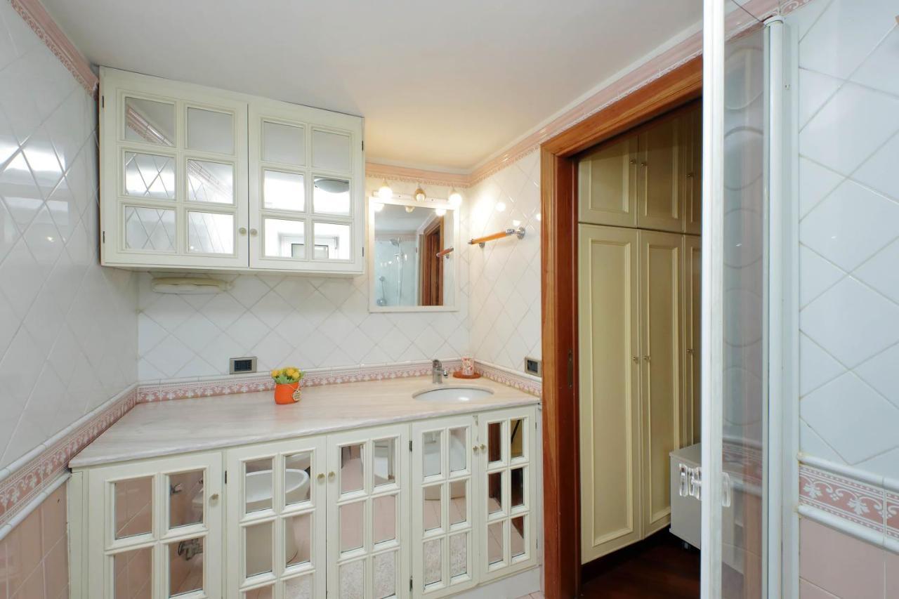 4Bnb - Luxury Trevi Apartment W Terrace Rome Exterior photo